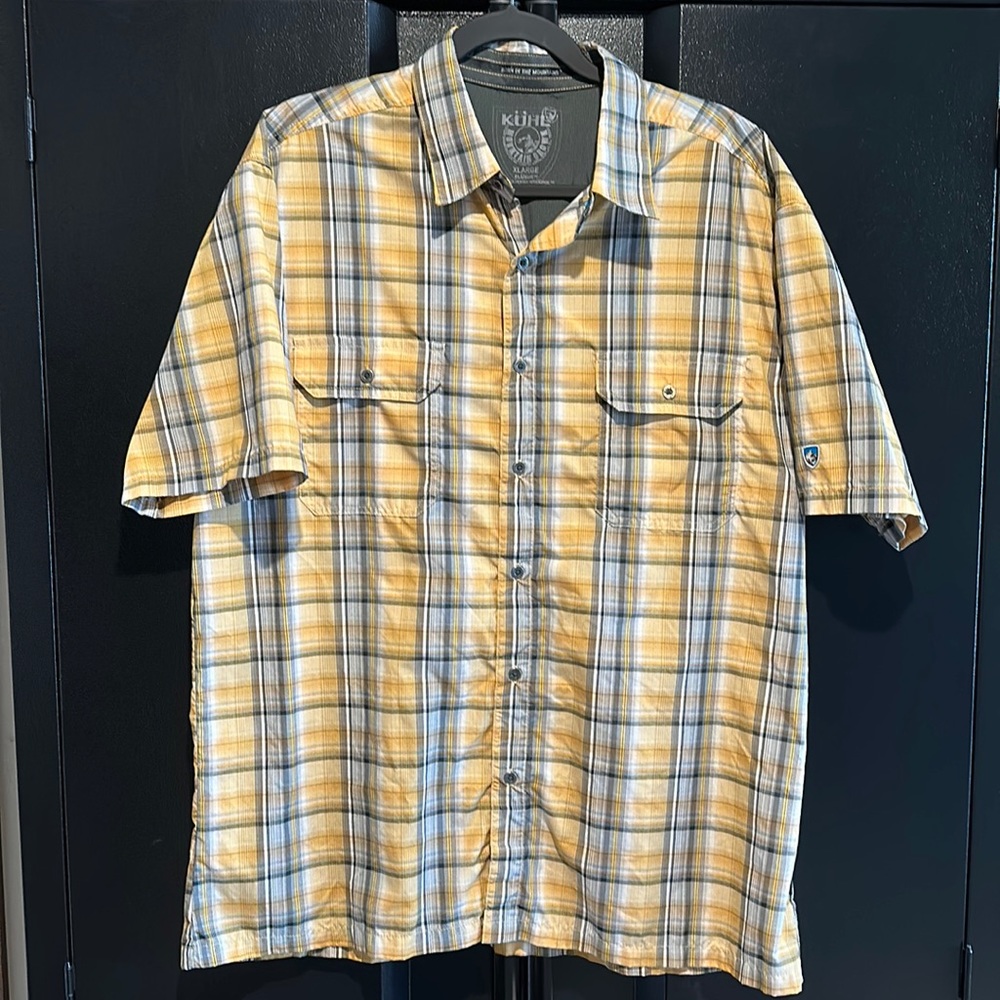 Men’s Kuhl XL shirt